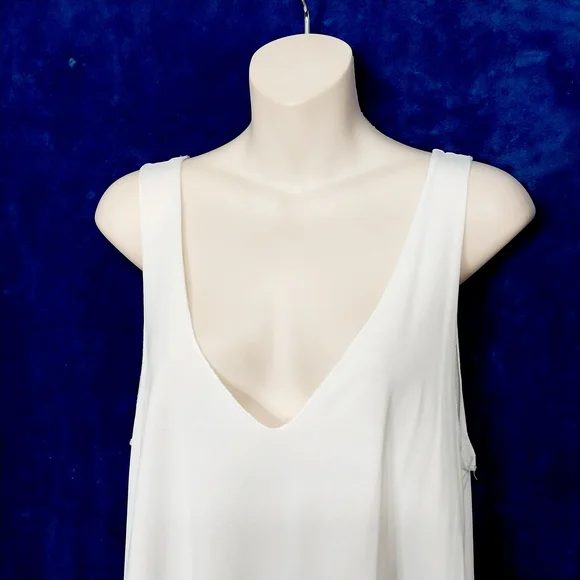 🔵BOGO FREE🔵 Abound Tank Top Loose Fit Sz M - Picture 2 of 4